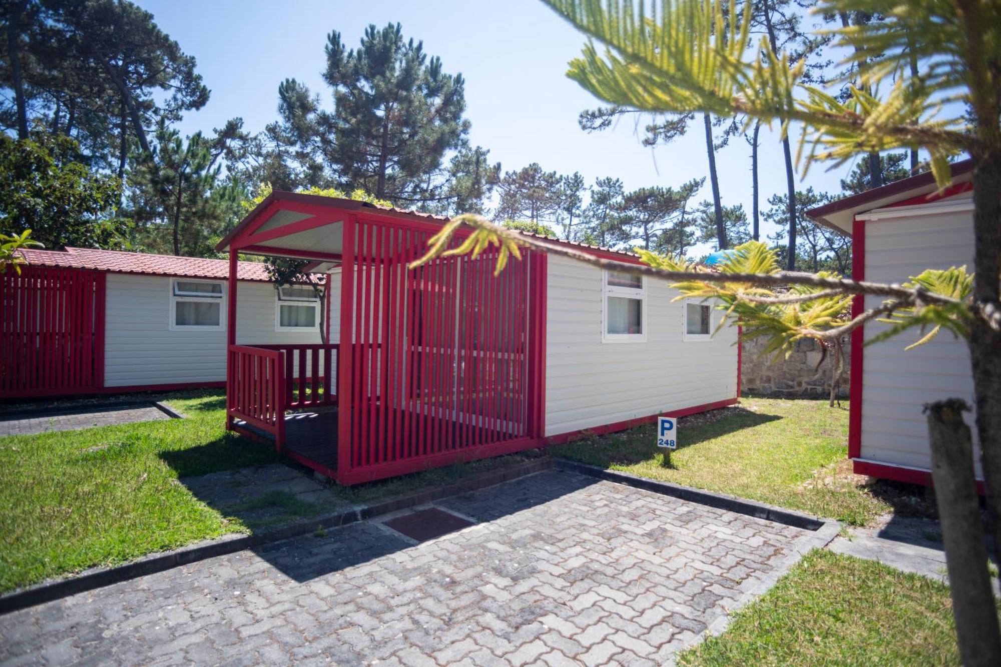 Готель Parque De Campismo Orbitur Сан-Педру-де-Муел Екстер'єр фото